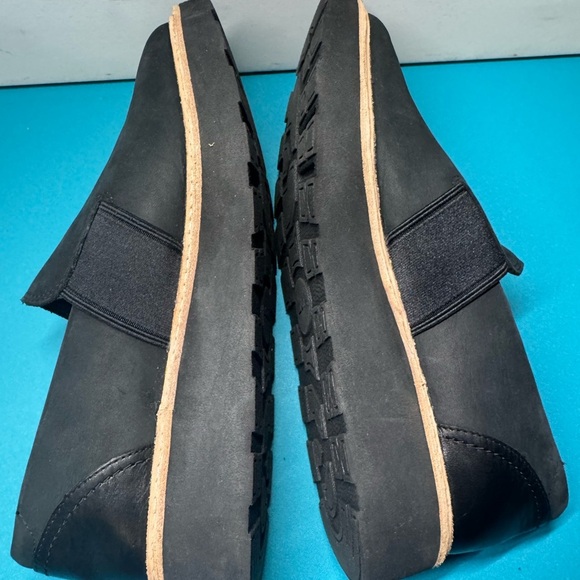 Clarks Black shoes size 8 - Picture 8 of 13